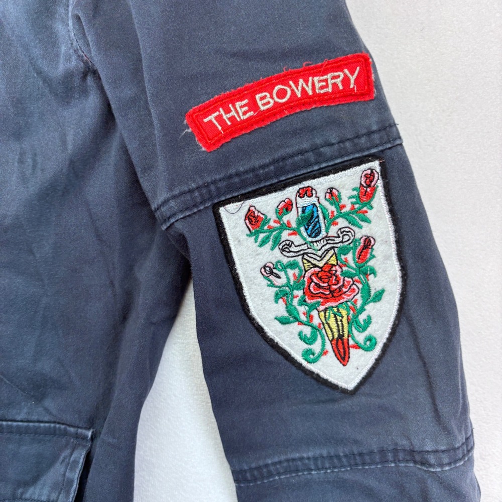 Elan Dark Wash Utility Jacket "Heartless" "New York"‎ Patches "Peace" Large
 L - Picture 3 of 12